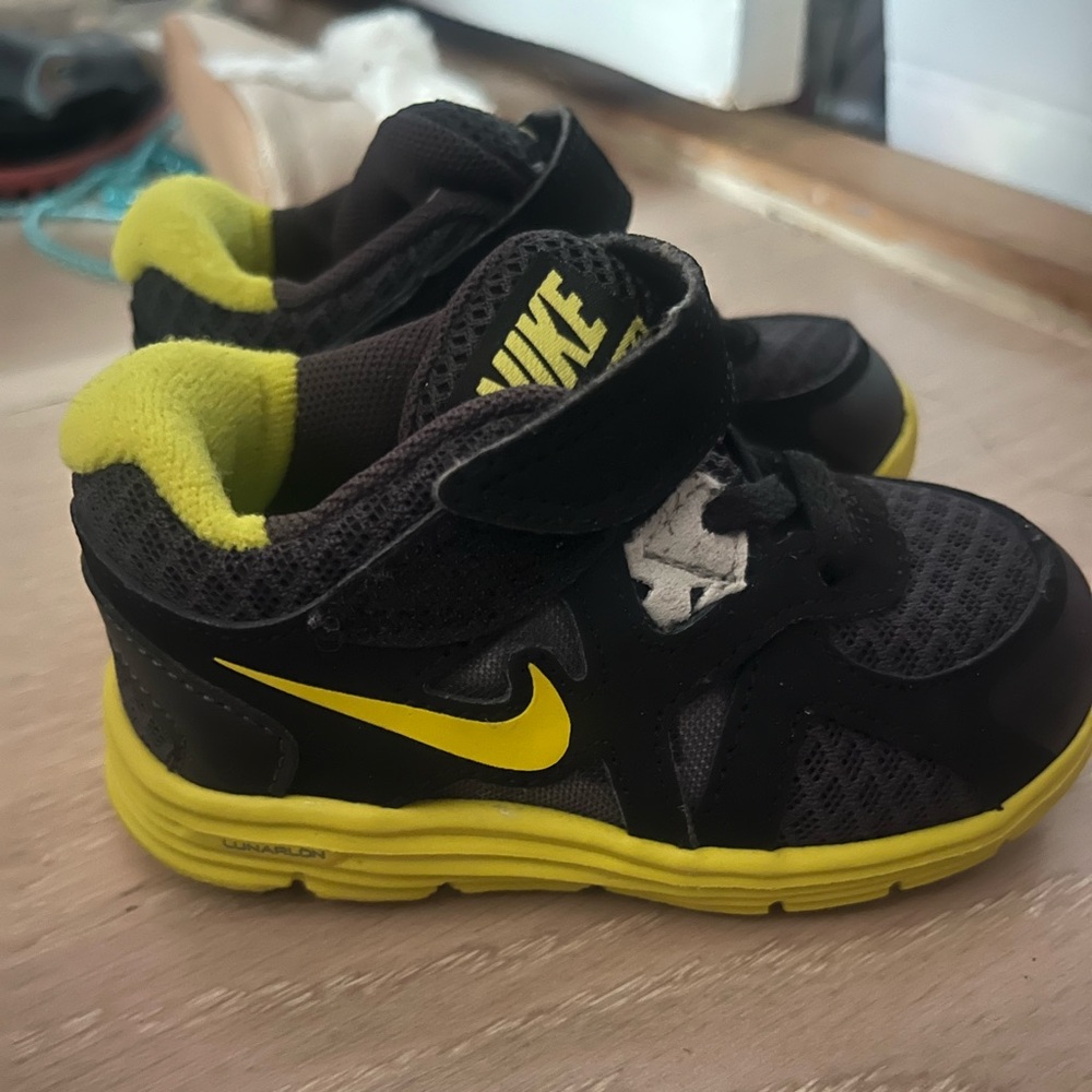 Baby Nike